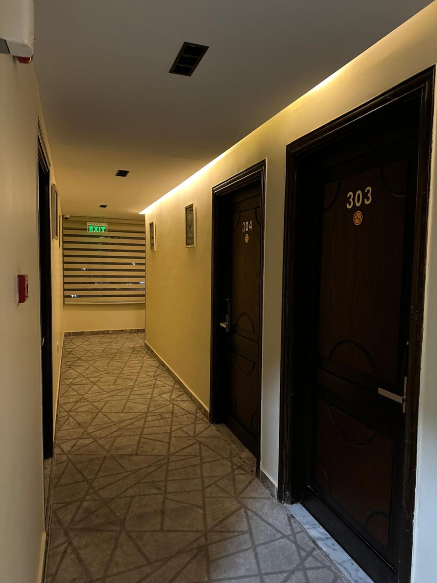 Taj Hotel Aqaba Exterior foto